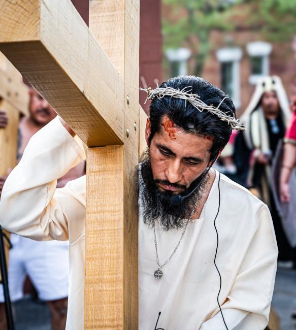 Stations of the cross 6